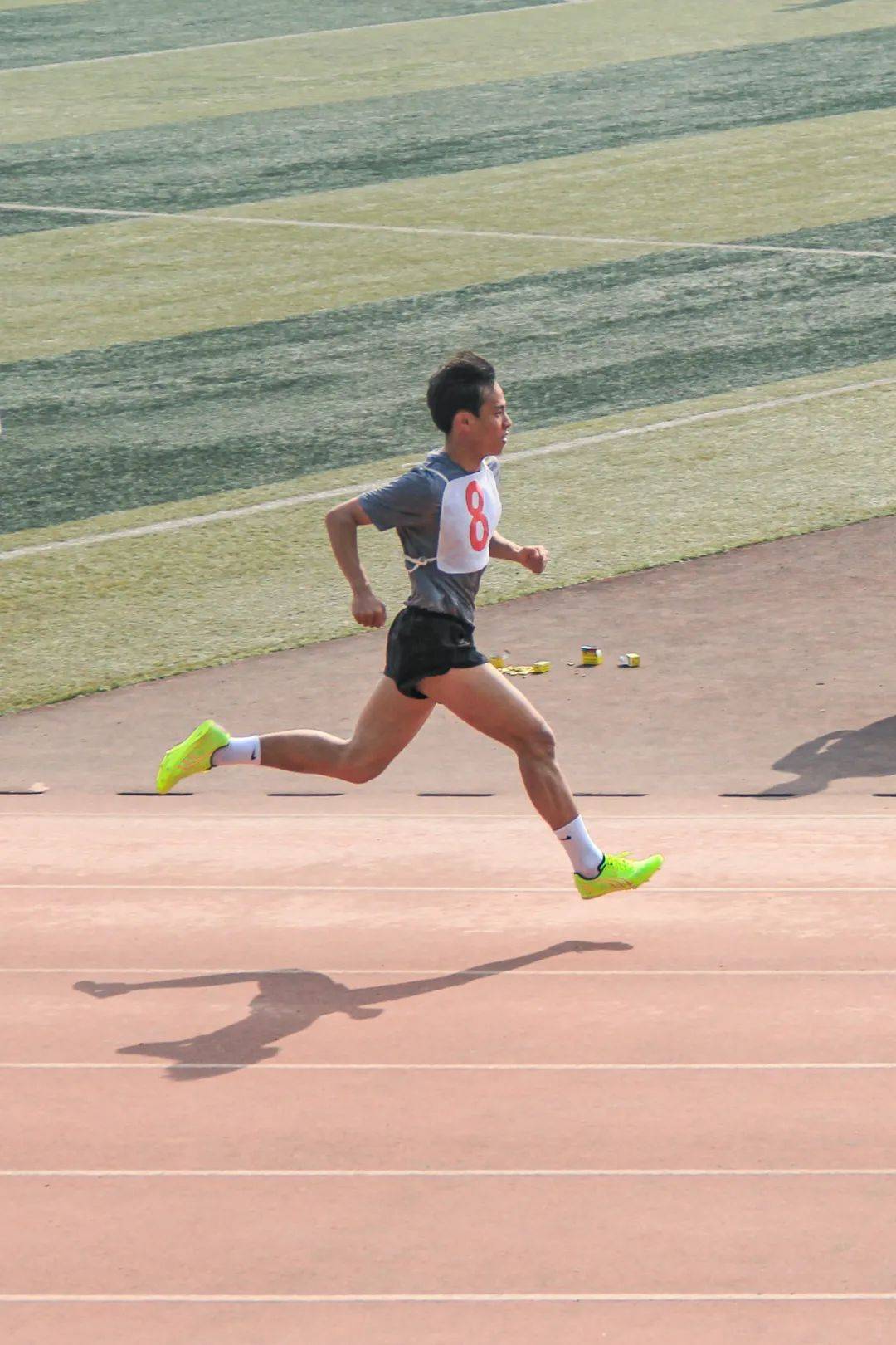 关于见证突破极限精彩瞬间深深感动的信息 关于见证突破极限精彩瞬间深深感动的信息