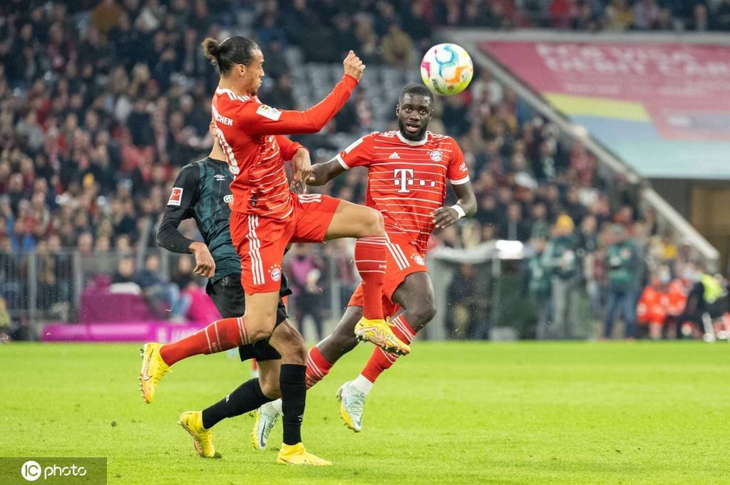 包含拜仁慕尼黑客场战绩差强人意，难逃失利的词条