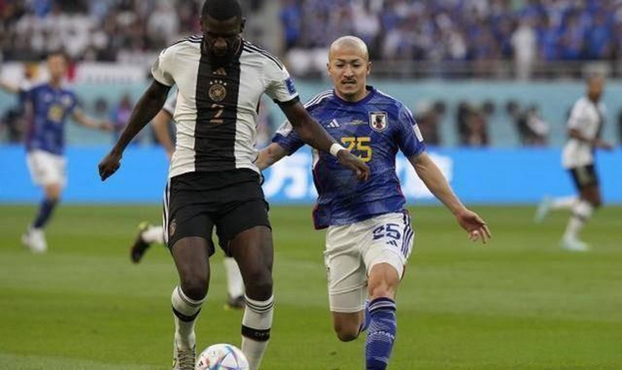 阿根廷爆冷德国，科曼打破历史纪录