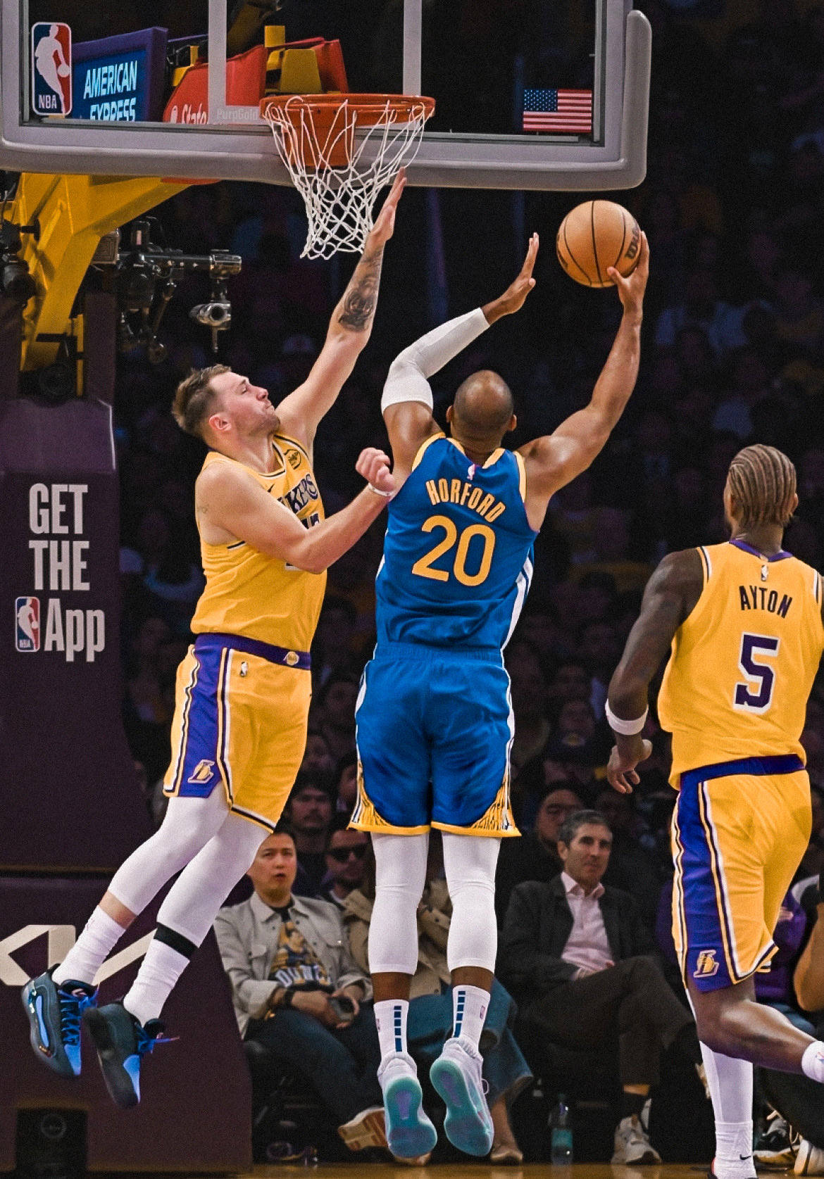 关于勇士B队力克爵士，波特爆发神勇的信息