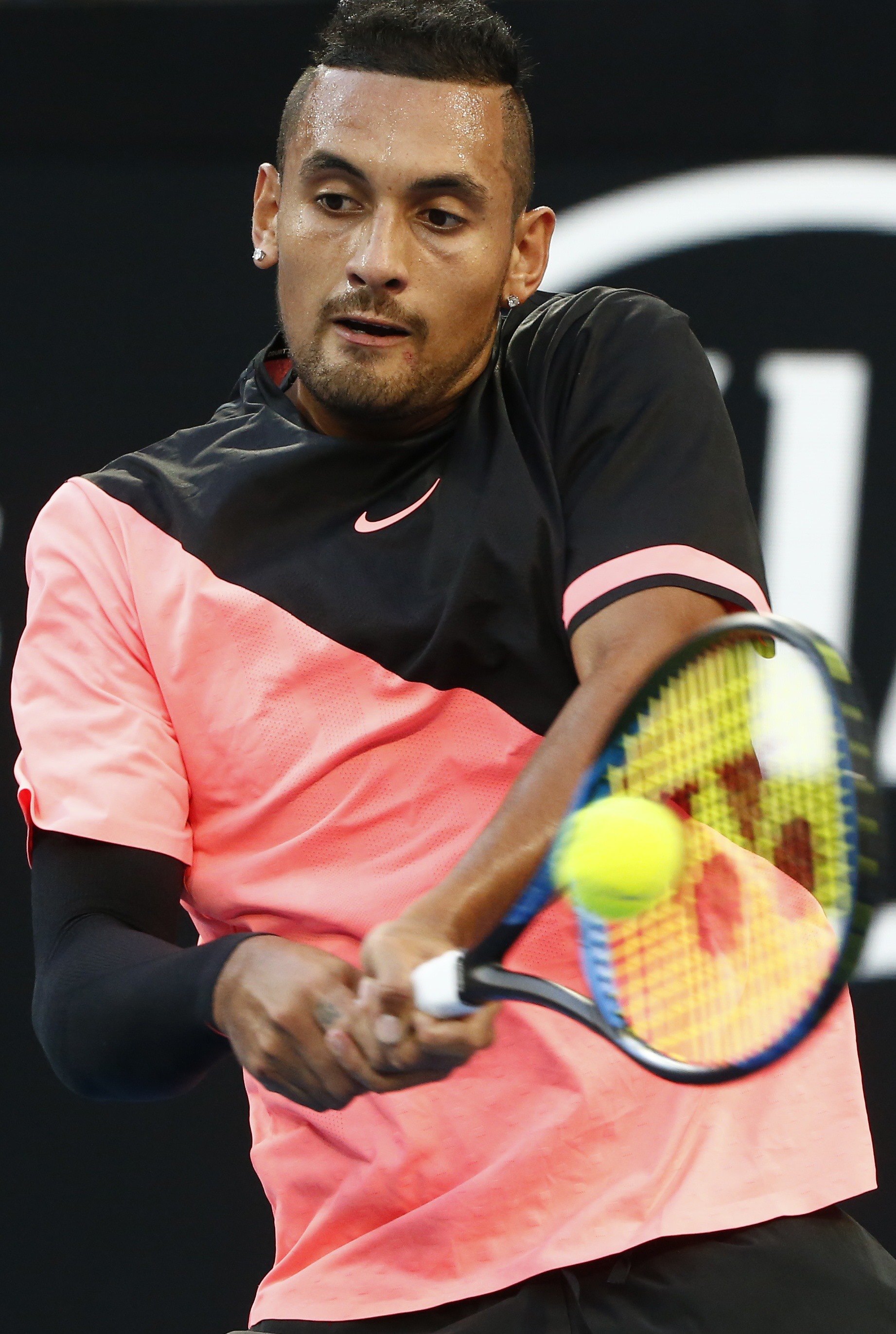 包含澳大利亚网球队翻盘日本网球队，克耶高斯打破历史纪录的词条