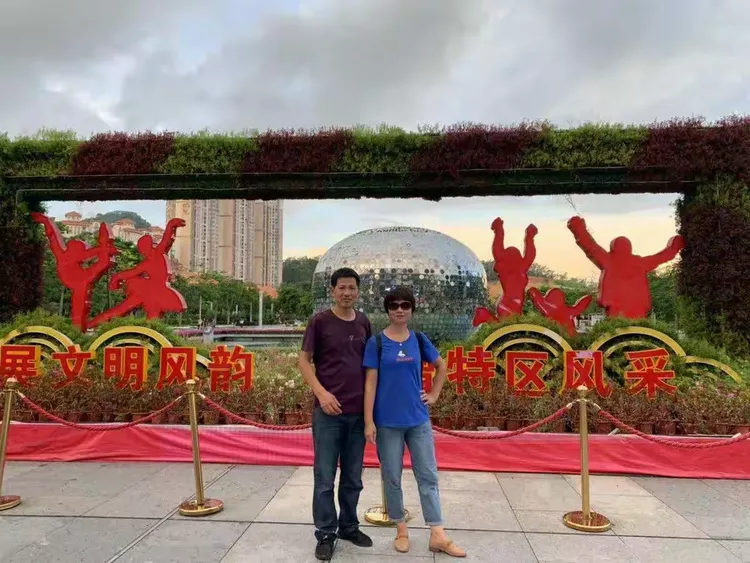 PG电子娱乐官网下载-澳芬堡球员赛后庆祝，喜悦洋溢的简单介绍