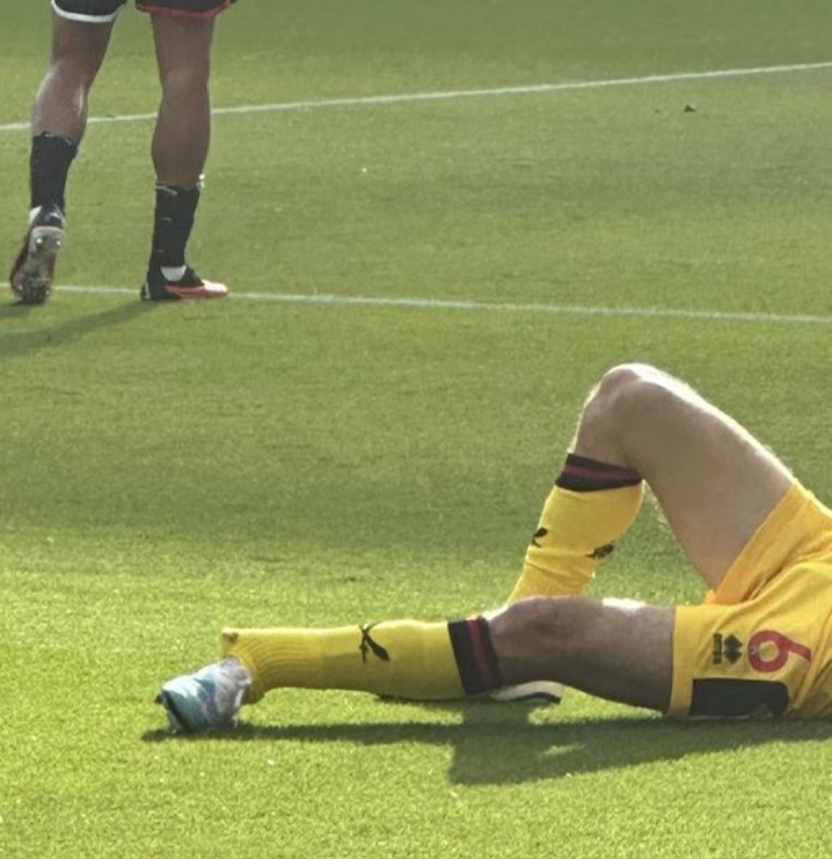 谢菲联主场告捷，重返中游位置的简单介绍