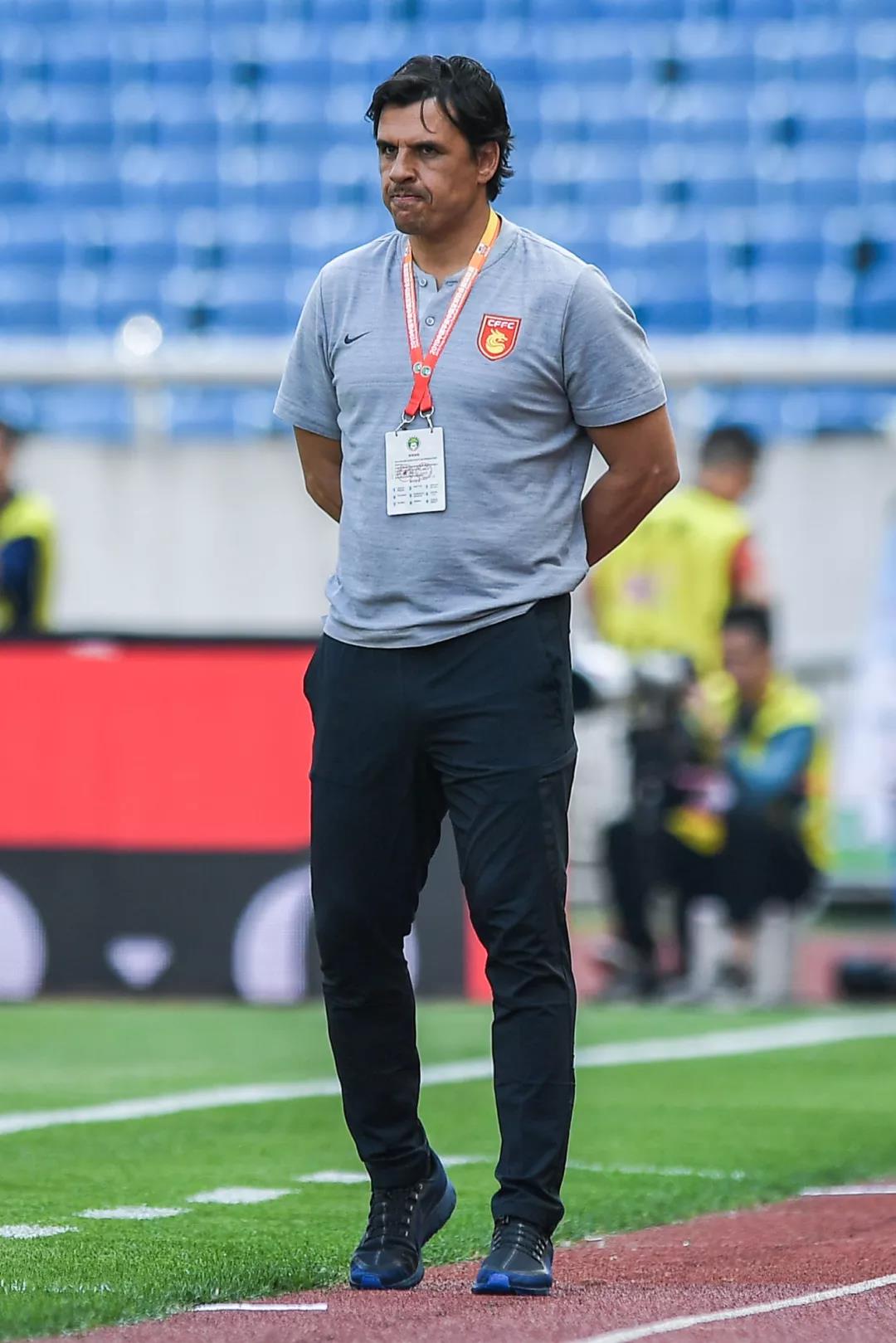 PG电子娱乐在线-重庆队客场成功逆袭，实力展现飘红的简单介绍