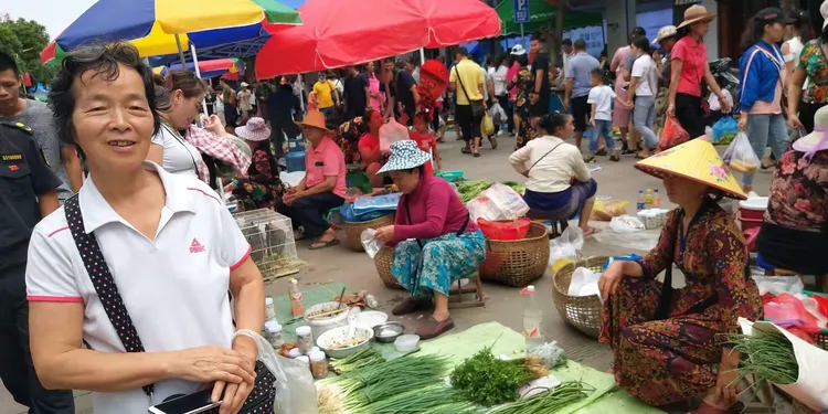 PG游戏下载-荷兰球员重返家乡，带动社区足球热情的简单介绍