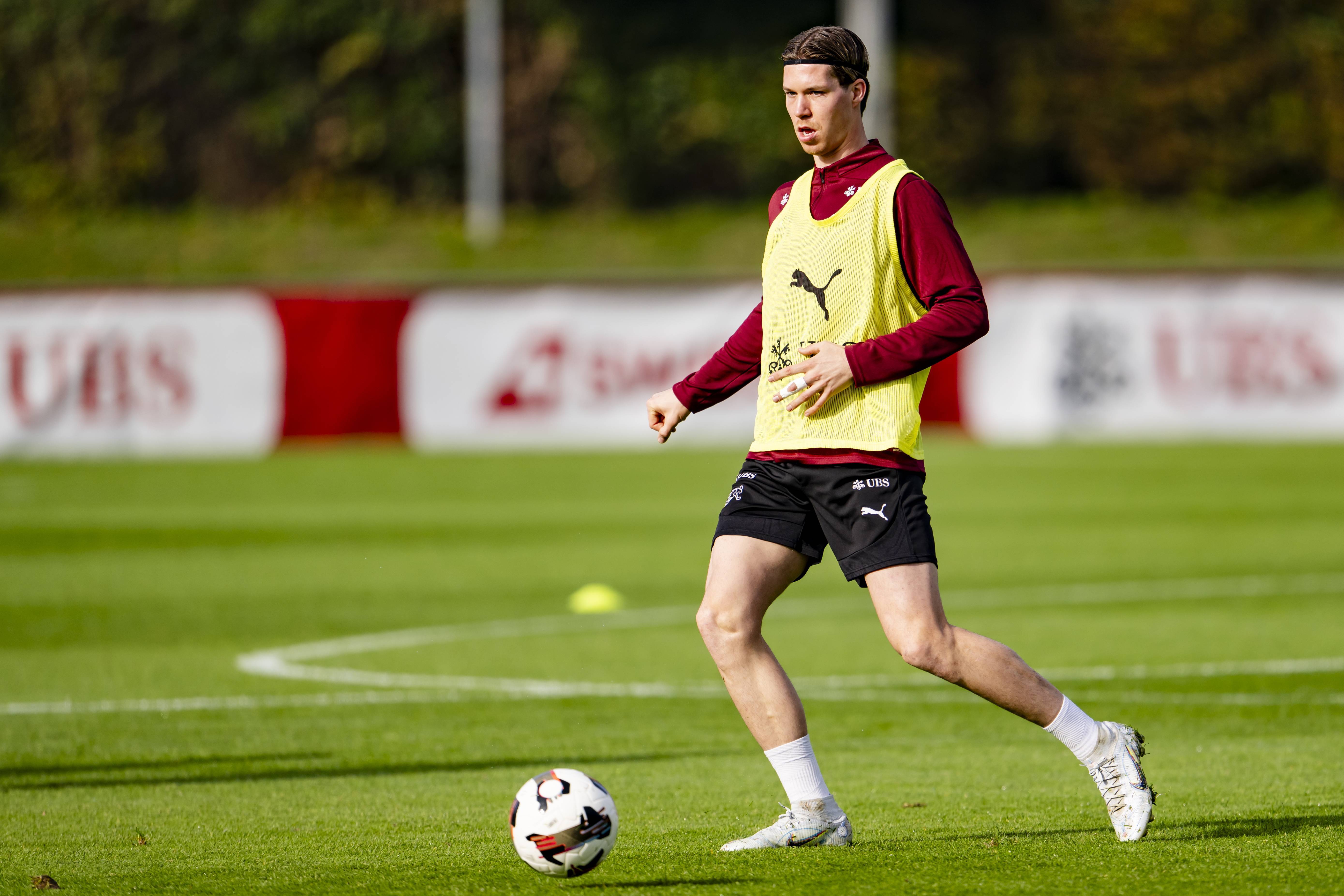 关于瑞士队在国际赛事中迎来完美表现的信息