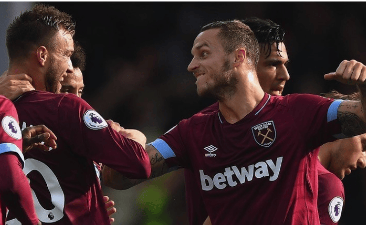 西汉姆联主场大胜维拉，力保不败之志！的简单介绍